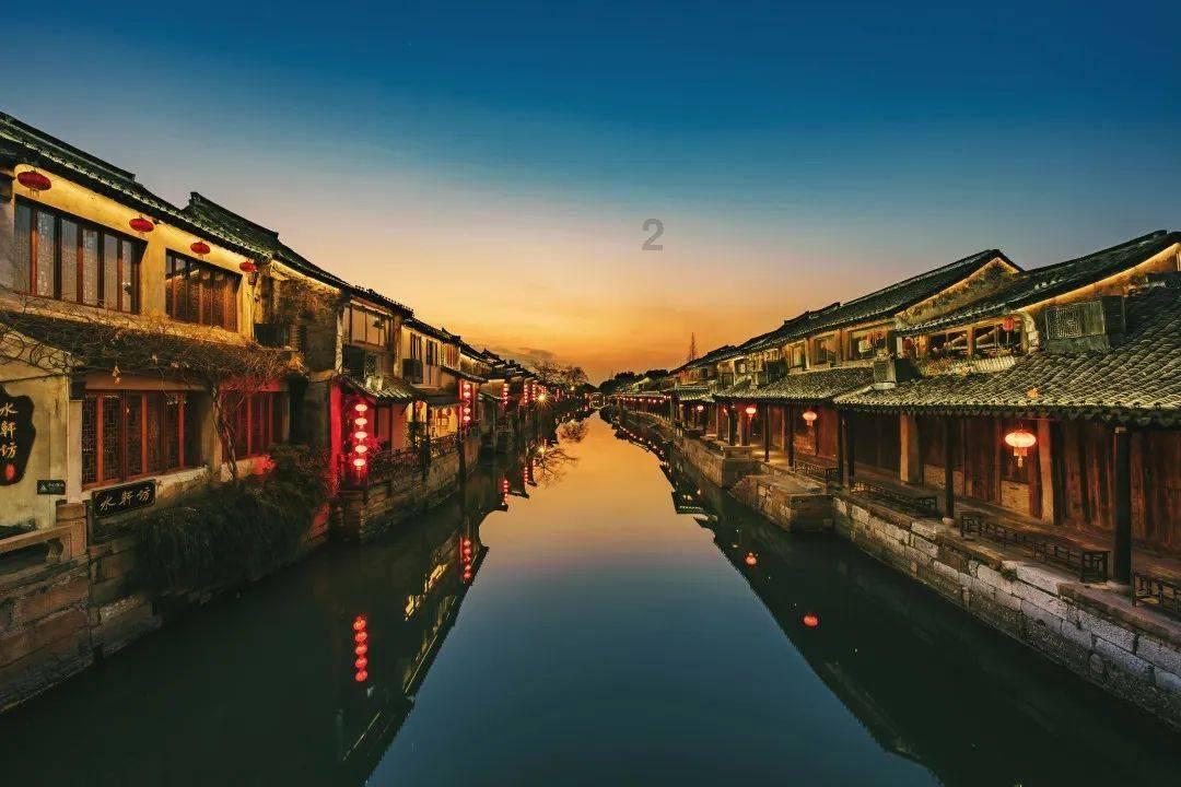 秦洪看盘｜小盘股领跌，长线资金转向优质股
